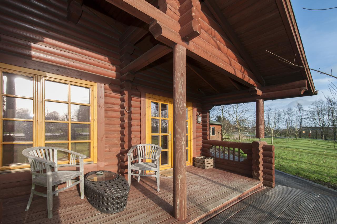 Hotel Villa Altes Land Jork Exteriör bild
